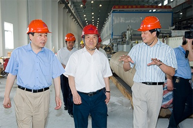 2007年5月25日，時(shí)任全國政協(xié)常委、經(jīng)濟(jì)委員會(huì)副主任、中國包裝聯(lián)合會(huì)會(huì)長石萬鵬一行來公司視察
