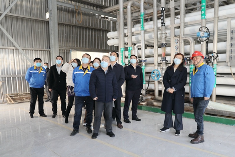 2022年12月15日，時(shí)任浙江省發(fā)展改革委黨組成員、副主任吳紅梅蒞臨景興紙業(yè)調(diào)研企業(yè)用能、節(jié)能工作