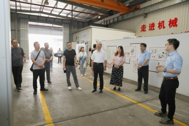 實(shí)地觀(guān)摩促交流 技能賦能助發(fā)展 | 山東省淄博市淄川區(qū)總工會(huì)黨組成員、副主席馮進(jìn)明一行蒞臨景興紙業(yè)調(diào)研交流